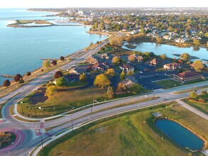 1 E Waldo Blvd, Manitowoc, WI - VUE AÉRIENNE  vue de carte