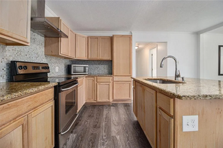 Plus de détails pour 8 Houses and big garage on 7 acres – Logement à vendre, Griffin, GA