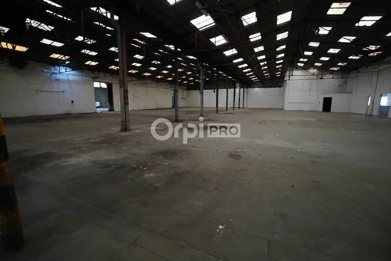 Industriel/Logistique dans Chevigny-Saint-Sauveur à vendre - Photo de l’immeuble – Image 1 sur 7