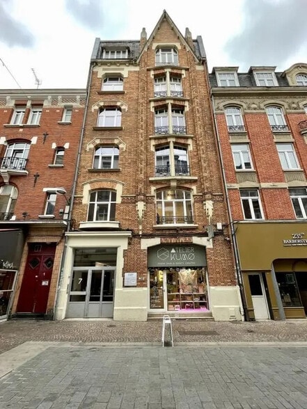 7 Rue De L'Hopital Militaire, Lille à louer - Photo de l’immeuble – Image 1 sur 6