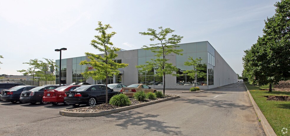 2601 14th Ave, Markham, ON à louer - Photo principale – Image 1 sur 2