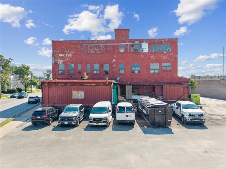 808-822 Burnet Ave, Syracuse, NY à vendre - Photo de l’immeuble – Image 2 sur 58