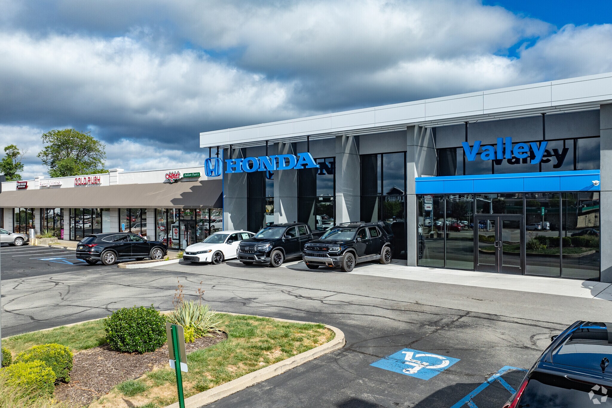 4201-4221 William Penn Hwy, Monroeville, PA à louer Photo principale– Image 1 sur 2