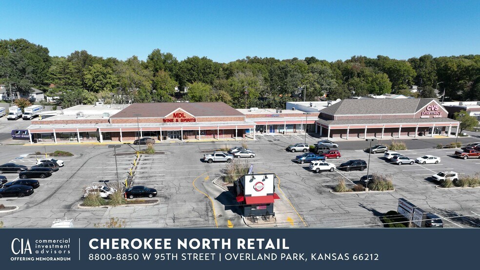 8800-8858 W 95th St, Overland Park, KS à vendre - Photo de l’immeuble – Image 2 sur 9