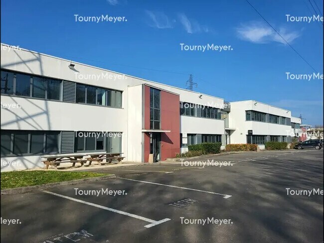 Plus de détails pour Bureau à louer