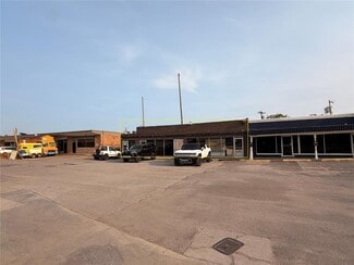 Plus de détails pour 2728 NW 10th St, Oklahoma City, OK - Local commercial à vendre