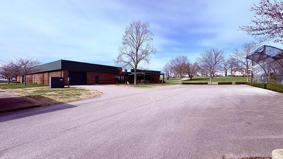 1014 S Main St, Nicholasville, KY à vendre - Photo de l’immeuble – Image 3 sur 23