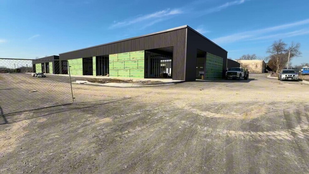 3405 NW Jefferson St, Blue Springs, MO à louer - Vidéo sur l’annonce professionnelle – Image 2 sur 16