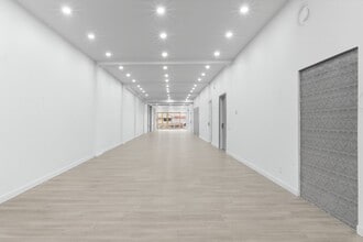 845-865 St Notre-Dame O, Montréal, QC à louer Photo intérieure– Image 1 sur 6