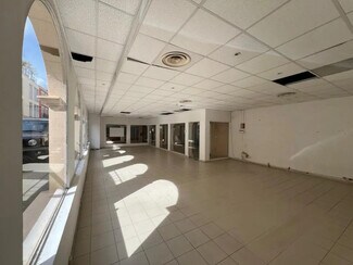 Plus de détails pour Local commercial à louer