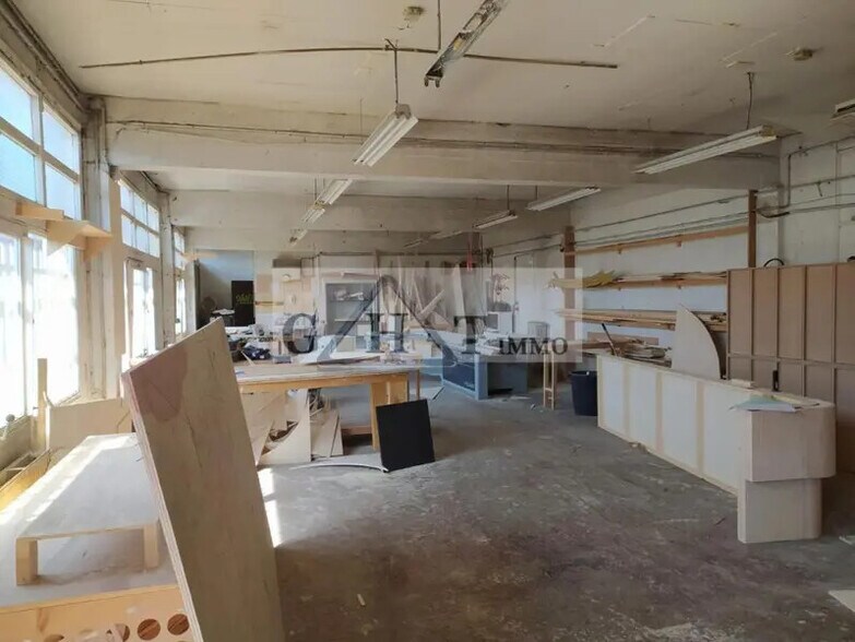 Industriel/Logistique dans Montfermeil à vendre - Photo intérieure – Image 2 sur 8