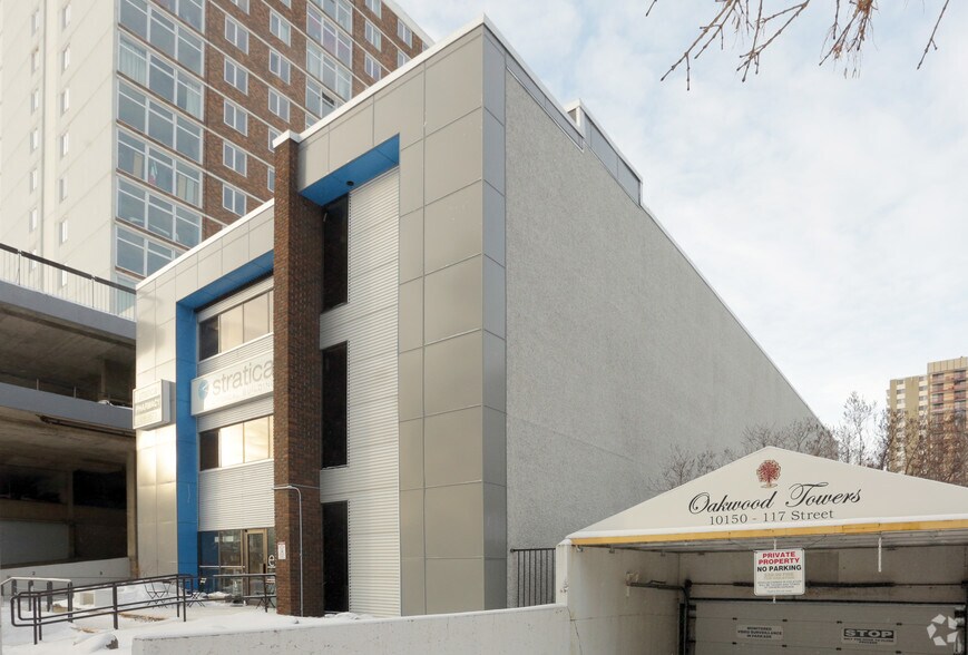 10140 117th St NW, Edmonton, AB à louer - Photo de l’immeuble – Image 2 sur 3