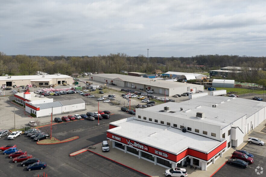 1224 Old Fern Valley Rd, Louisville, KY à louer - Photo principale – Image 1 sur 13