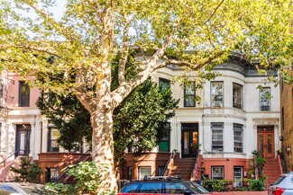 Plus de détails pour 41 Hawthorne St, Brooklyn, NY - Logement à vendre
