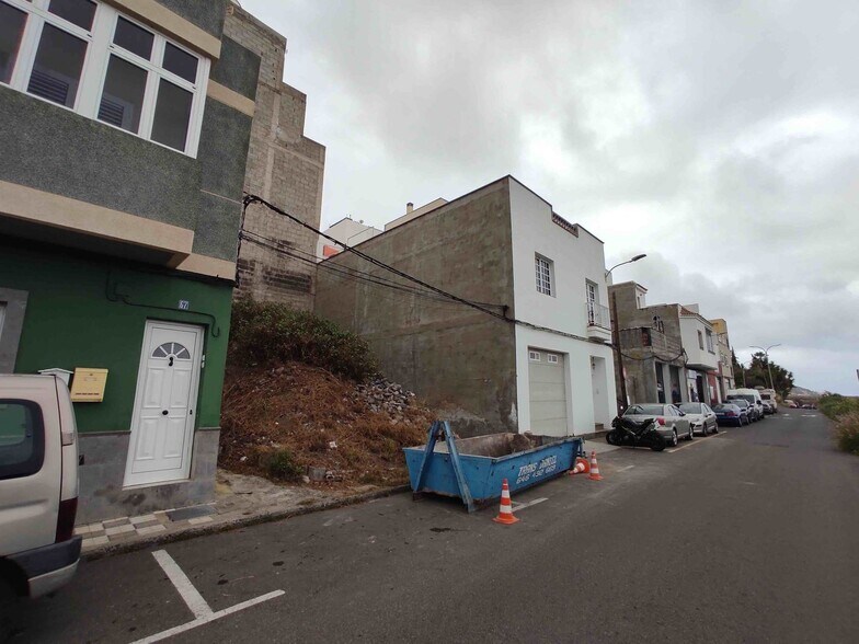 Calle Alhucemas, 69, Arucas, Las Palmas à vendre - Photo principale – Image 3 sur 12