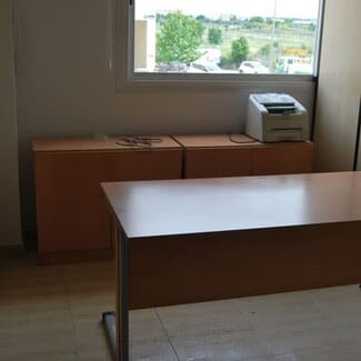 Plus de détails pour Avenida de los Hermanos Granda, 38, Madrid - Coworking à louer