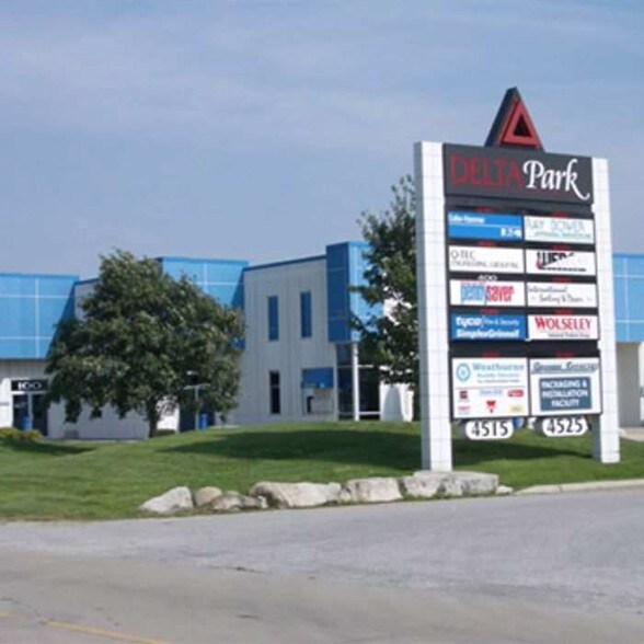 4515 Rhodes Dr, Windsor, ON à louer - Photo principale – Image 1 sur 1