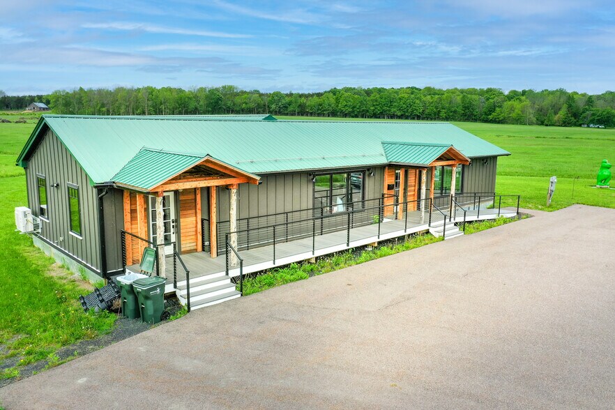 7 Ferry Rd, South Hero, VT à vendre - Photo de l’immeuble – Image 3 sur 29