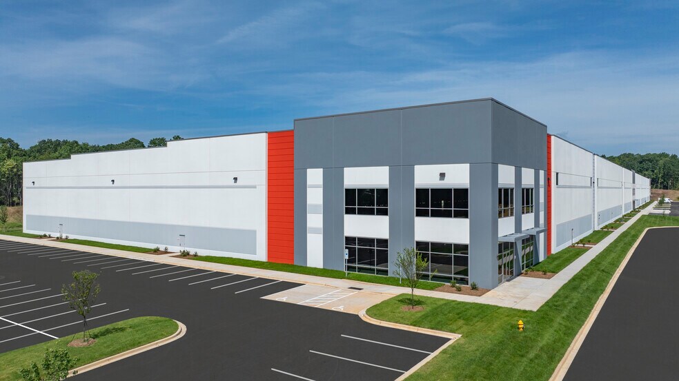 540 Canterbury Rd, Kings Mountain, NC à louer - Photo de l’immeuble – Image 2 sur 16