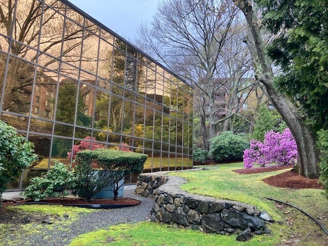 990 Paradise Rd, Swampscott, MA à louer - Photo de l’immeuble – Image 2 sur 9