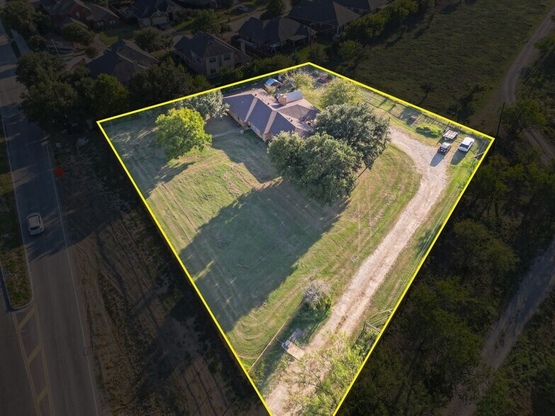 14 S Holland Rd, Mansfield, TX à vendre - Photo de l’immeuble – Image 2 sur 7