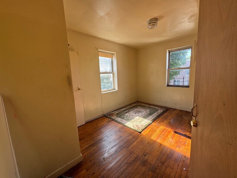 202 Clarkson Ave, Brooklyn, NY à vendre - Photo de l’immeuble – Image 2 sur 11