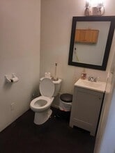 400-404 Montreal Rd, Cornwall, ON à louer Photo intérieure– Image 2 sur 5