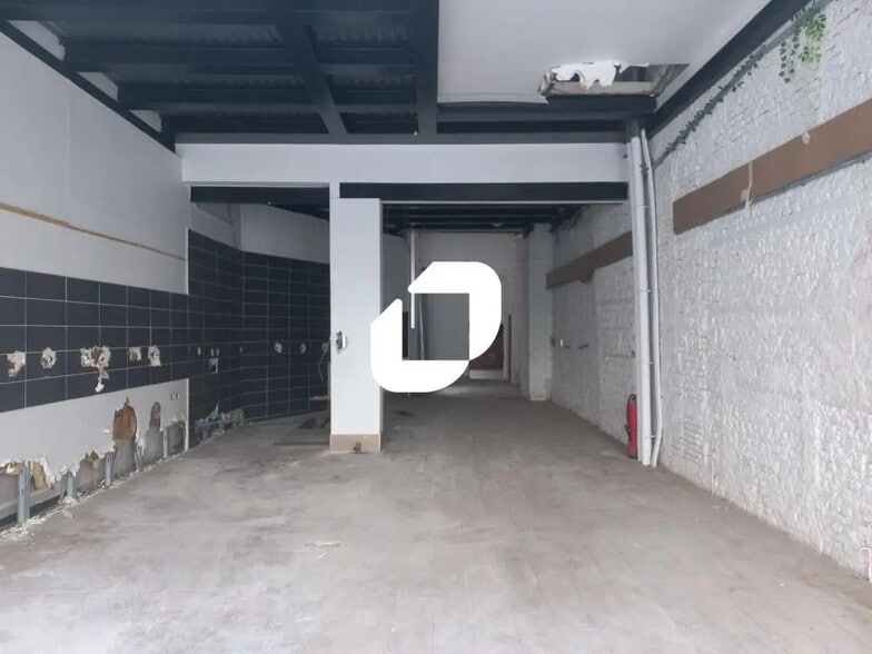 70 Rue Nationale, Lille à louer - Photo de l’immeuble – Image 3 sur 4