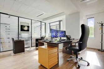2 Bis Rue De Villiers, Levallois-Perret à louer Photo intérieure– Image 2 sur 6