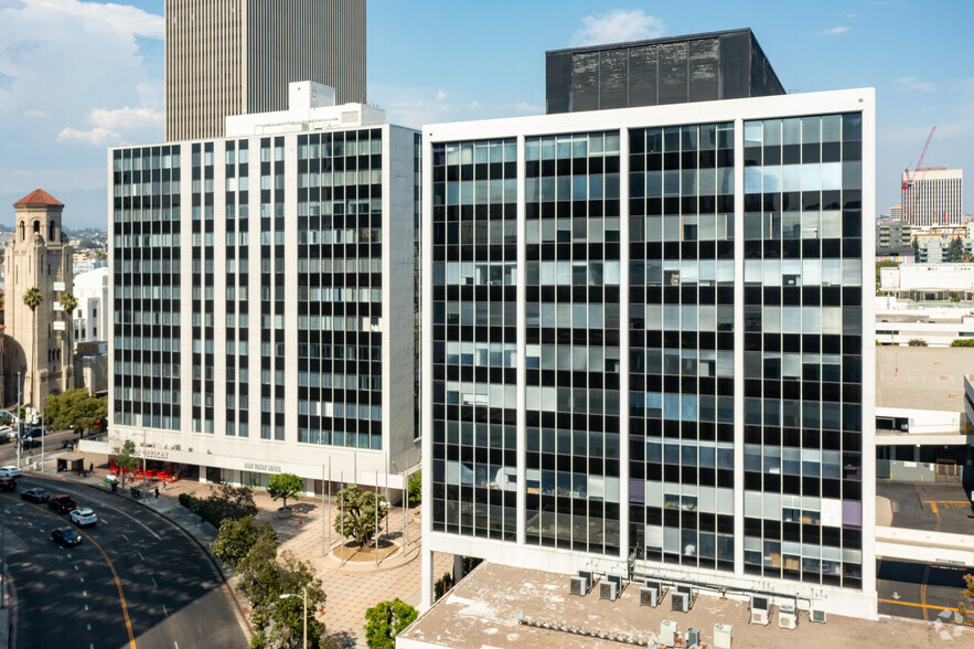 3470 Wilshire Blvd, Los Angeles, CA à louer - Photo principale – Image 1 sur 9