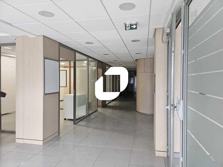 Bureau dans Montpellier à vendre - Photo de l’immeuble – Image 2 sur 10