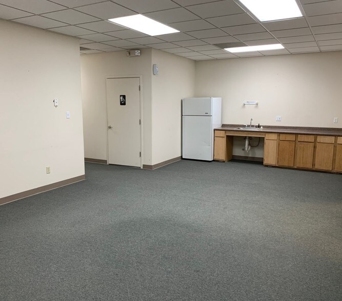 3105 Lomita Dr, Lancaster, TX à vendre - Photo intérieure – Image 3 sur 9