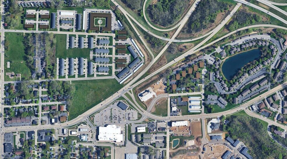 2475/2491 University Ave, Green Bay, WI à louer - Aérien – Image 2 sur 5