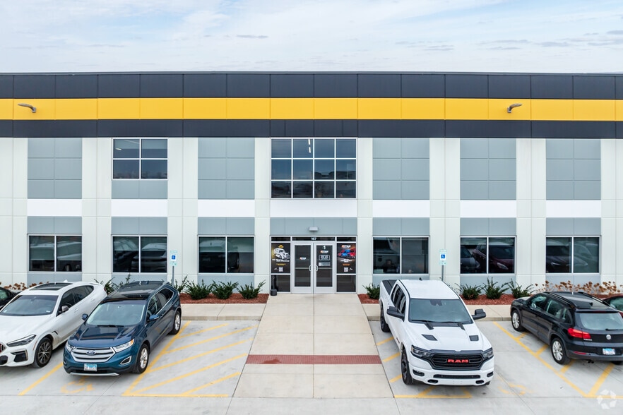 167 Flannigan Rd, Hampshire, IL à louer - Photo de l’immeuble – Image 2 sur 5