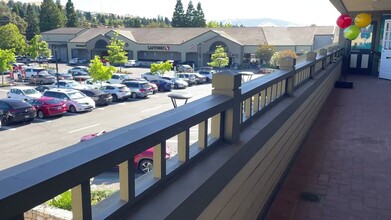 3402-3498 Camino Tassajara, Danville, CA à louer - Vidéo sur l’annonce professionnelle 