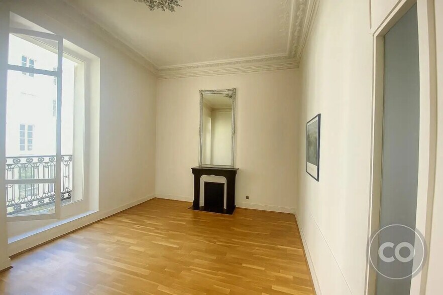 Bureau dans Paris à louer - Photo de l’immeuble – Image 3 sur 5