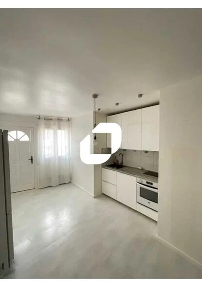 Bureau dans Clamart à louer - Photo de l’immeuble – Image 3 sur 5