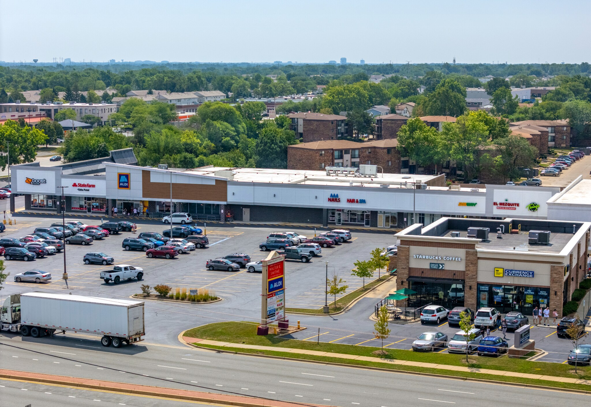 ALDI & Starbucks Anchored Center portefeuille de 2 biens à vendre sur LoopNet.fr Photo de l’immeuble– Image 1 sur 12