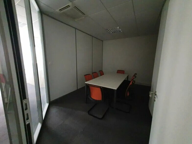 Bureau dans Entzheim à louer - Photo de l’immeuble – Image 3 sur 7
