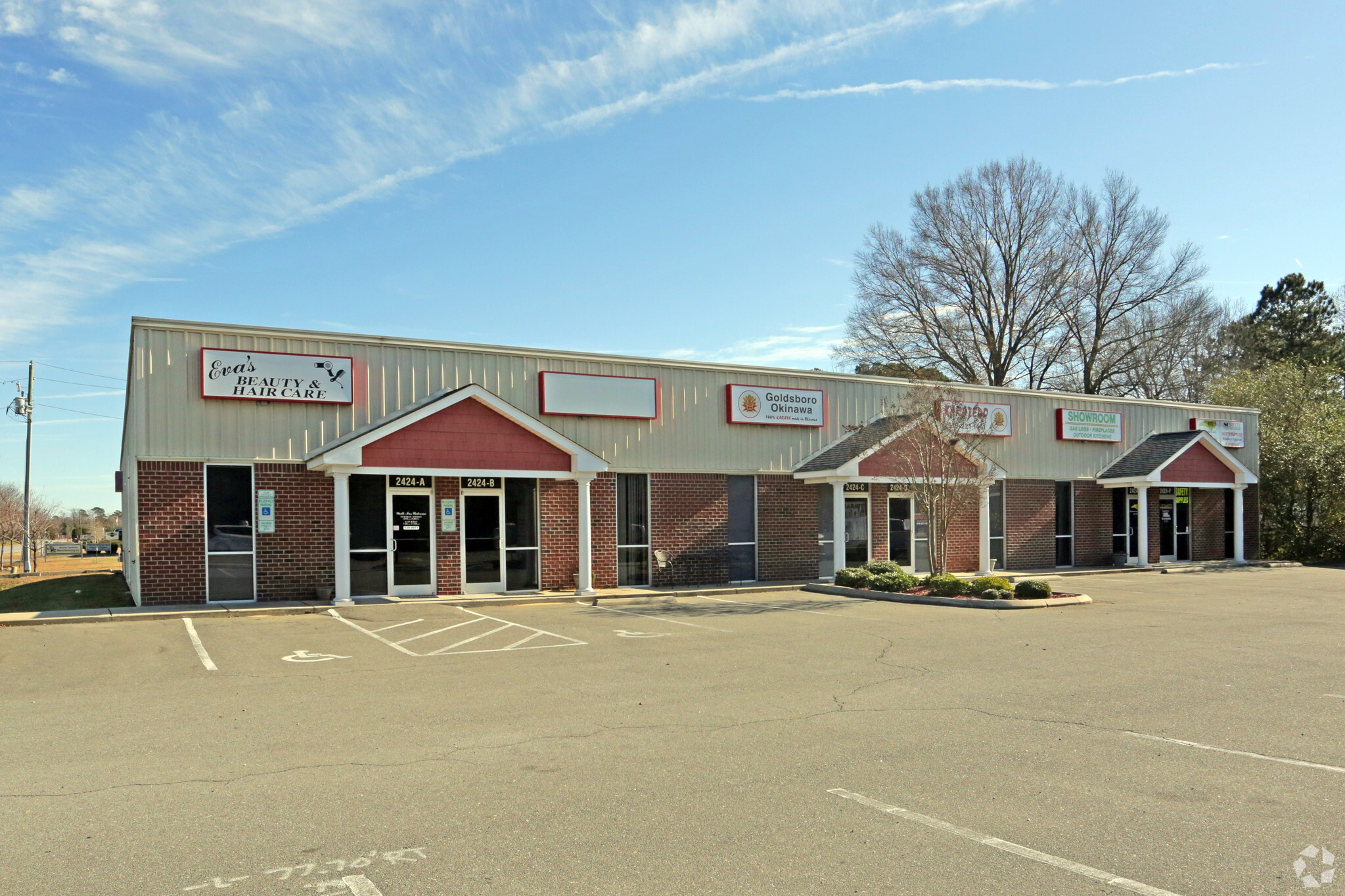 2424 N William St, Goldsboro, NC à louer Photo principale– Image 1 sur 7