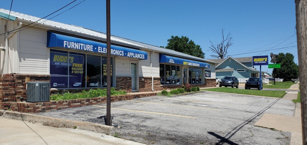 500 W Cherokee St, Wagoner, OK à vendre - Photo de l’immeuble – Image 2 sur 11
