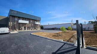 Plus de détails pour Bureau, Local d'activités à louer