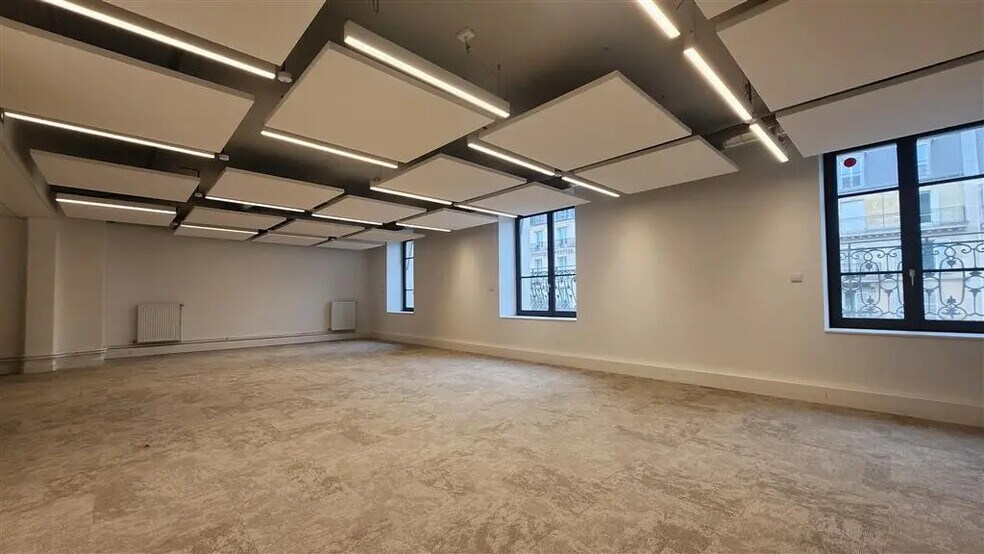 Bureau dans Paris à louer - Photo de l’immeuble – Image 3 sur 8