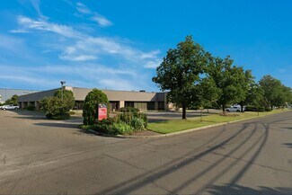 Plus de détails pour 555 Lordship Blvd, Stratford, CT - Local d’activités à vendre