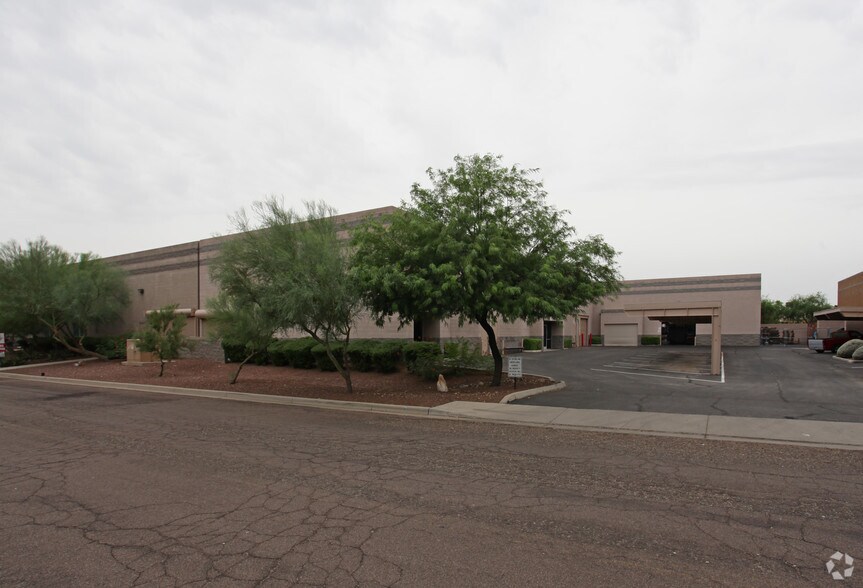 23640 N 35th Dr, Glendale, AZ à louer - Photo de l’immeuble – Image 1 sur 7