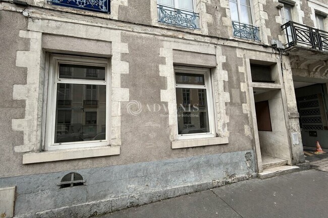Plus de détails pour Local commercial à louer
