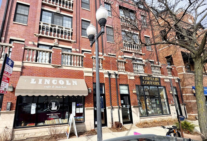 3720-3722 N Lincoln Ave, Chicago, IL à vendre - Photo principale – Image 1 sur 5