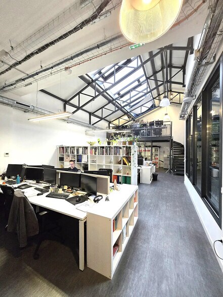 Bureau dans Levallois-Perret à vendre - Photo intérieure – Image 1 sur 10