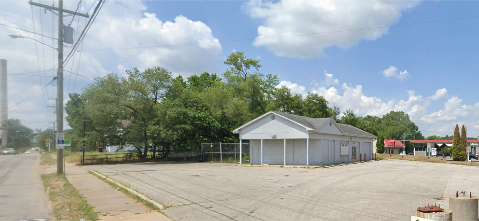 1405 Portage Ave, South Bend, IN à louer - Photo de l’immeuble – Image 2 sur 2