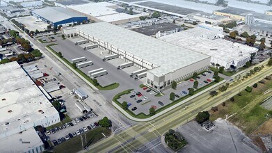 11400 NW 32nd Ave, Miami, FL - VUE AÉRIENNE  vue de carte